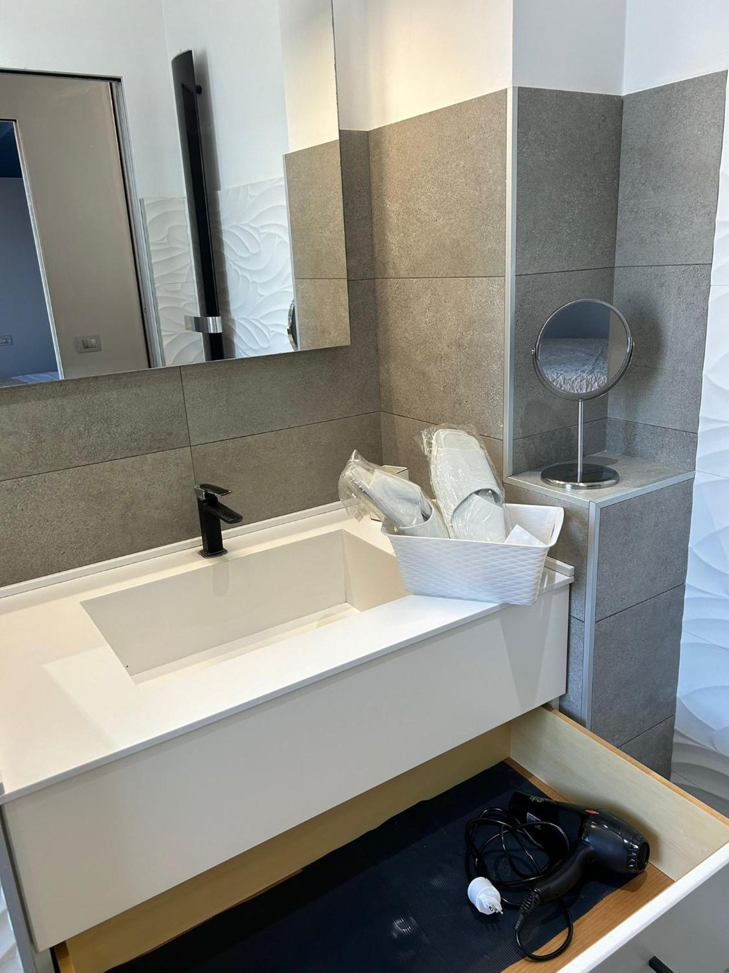 B&B Serangi - Il Piacere Di Sentirsi A Casa Черкола Экстерьер фото